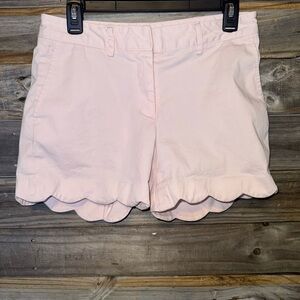 J McLaughlin solid petal short size 4 zip with hook eye closure